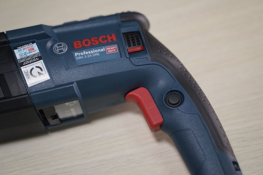 may-khoan-bua-bosch-1