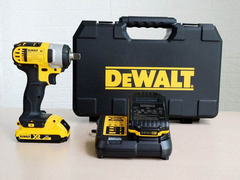 may-siet-bu-long-dewalt-2