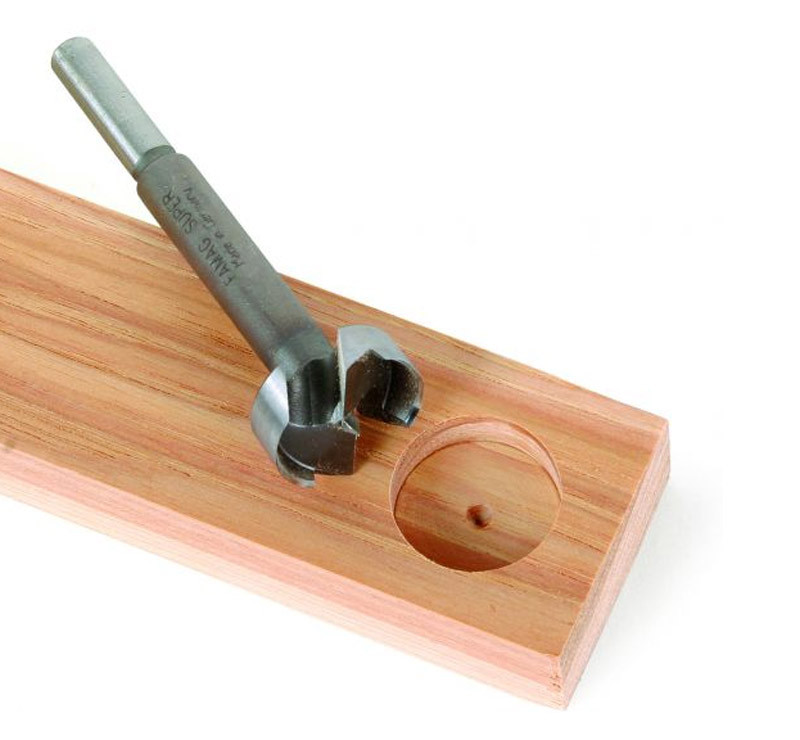 Mũi khoan có tác dụng gì với bề mặt gỗ