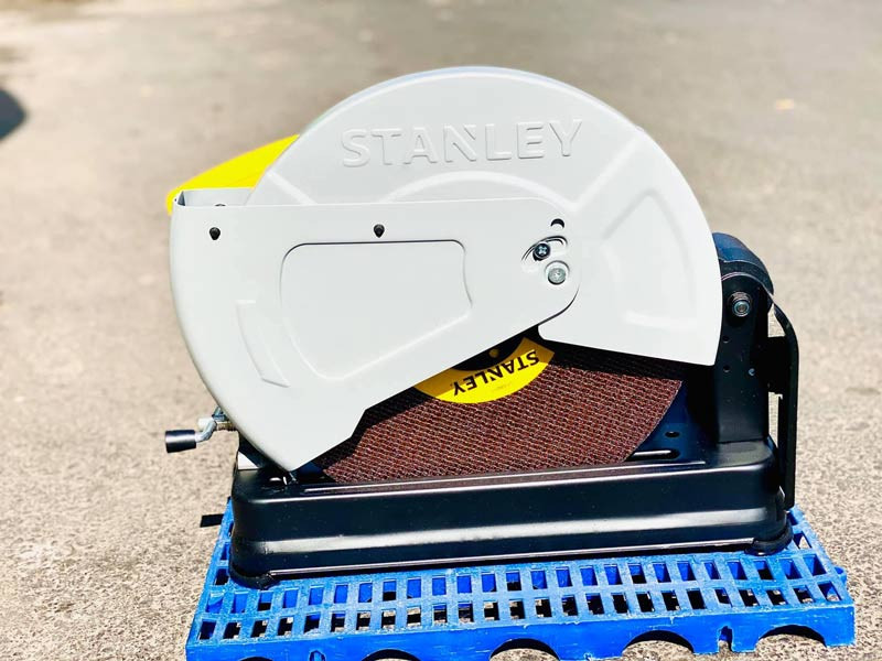 cong-suat-may-cat-ban-1