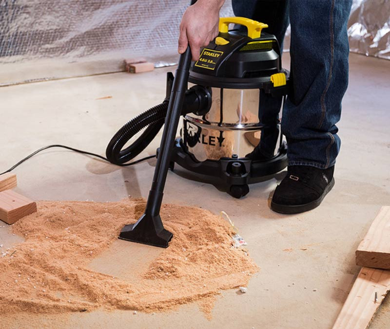 may-hut-bui-cong-nghiep-cho-nha-xuong-2