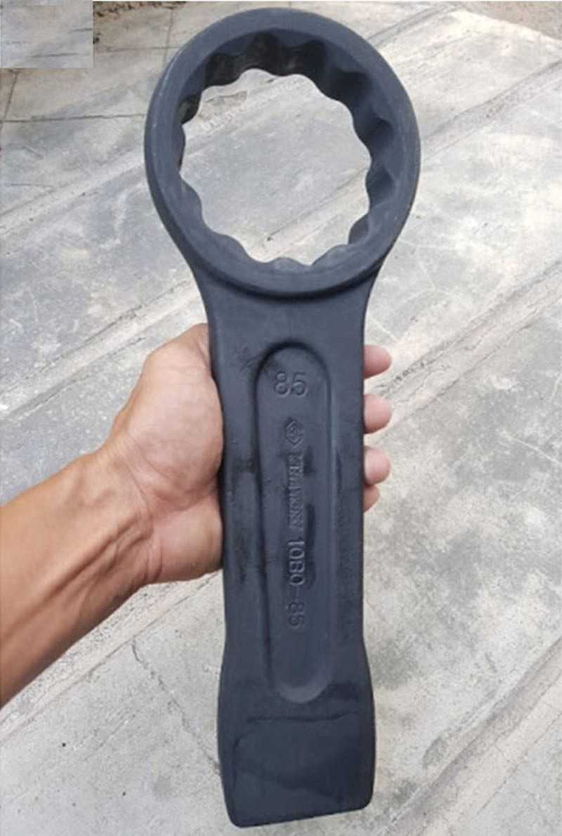 co-le-king-tony-chinh-hang-3