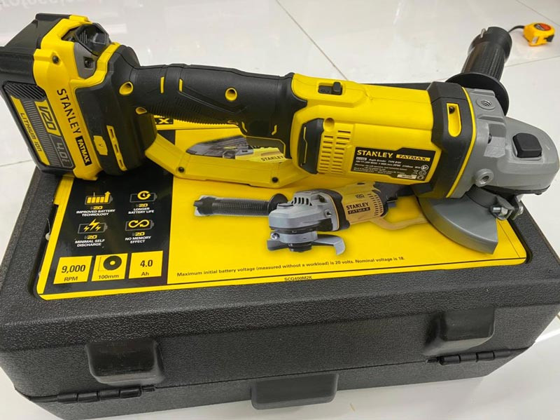 gia-may-mai-cam-tay-2