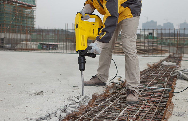 Máy đục bê tông Stanley 