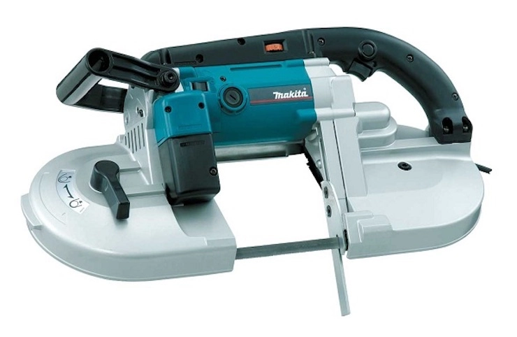 Ưu tiên chọn máy cắt sắt có lớp vỏ chắc chắn, độ bền cao