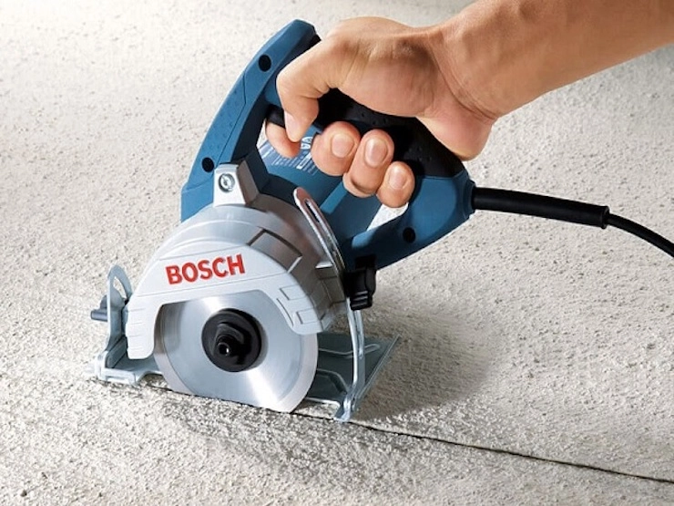 Dùng máy cắt sai chức năng khiến máy nhanh hỏng