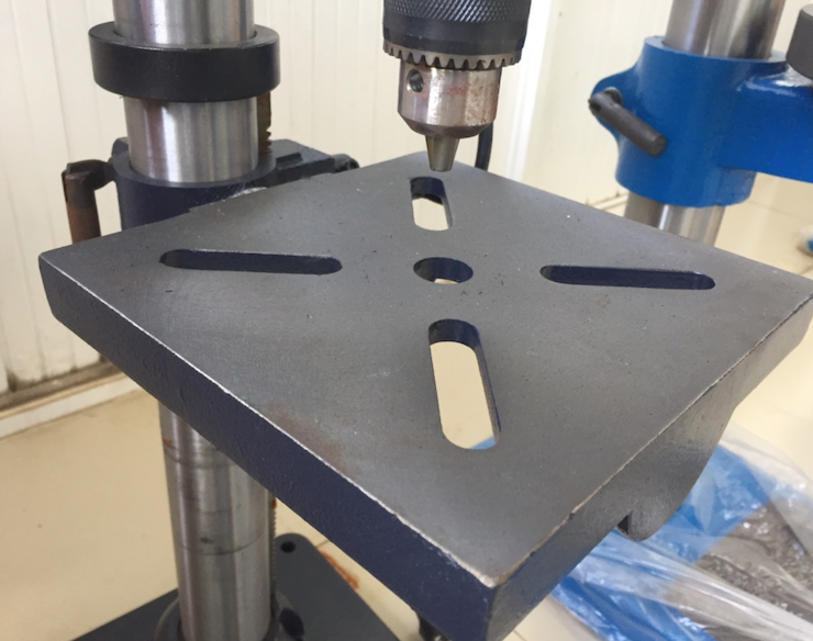 Đặc trưng của máy khoan bàn Hồng Ký kd800