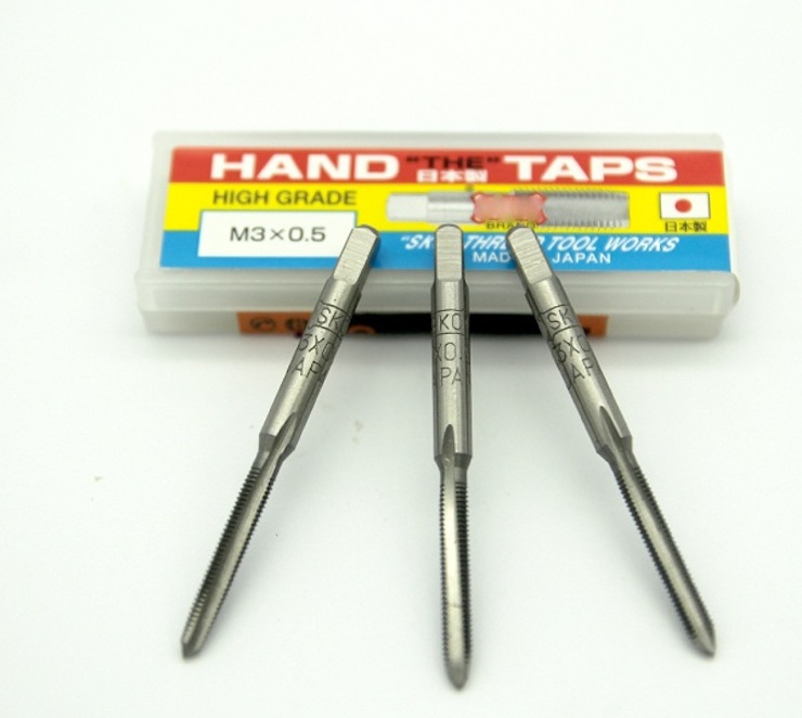 Mũi Taro thường được sản xuất theo bộ gồm 3 mũi khoan