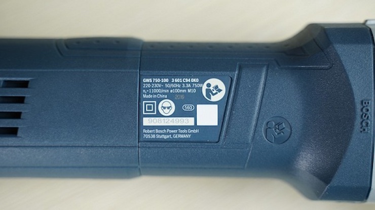 Thiết kế tuyệt đẹp, tay cầm thông minh chống trơn tuột