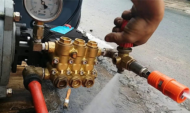 Kiểm tra toàn diện máy xịt nước rửa xe