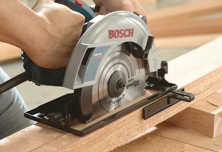 Máy cưa cắt gỗ Bosch được người dùng đánh giá cao