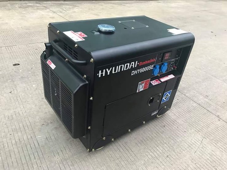 Máy phát điện 3 pha 5KW Hyundai DHY6000SE-3