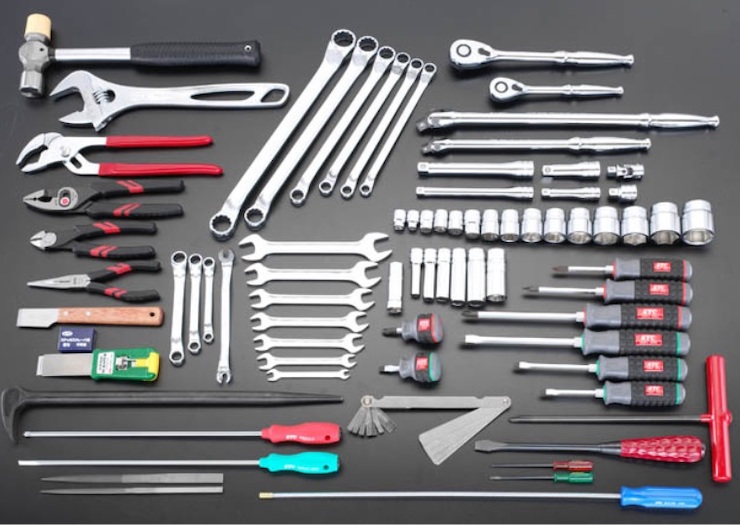 Dụng cụ cầm tay thường có kích thước nhỏ gọn, tiện lợi