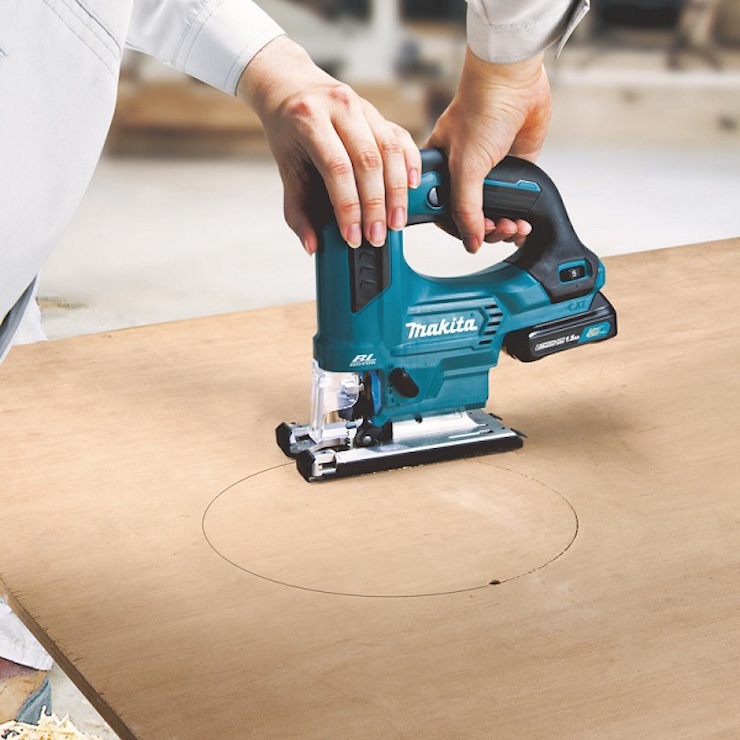 Máy cưa lọng Makita JV103D SYJ