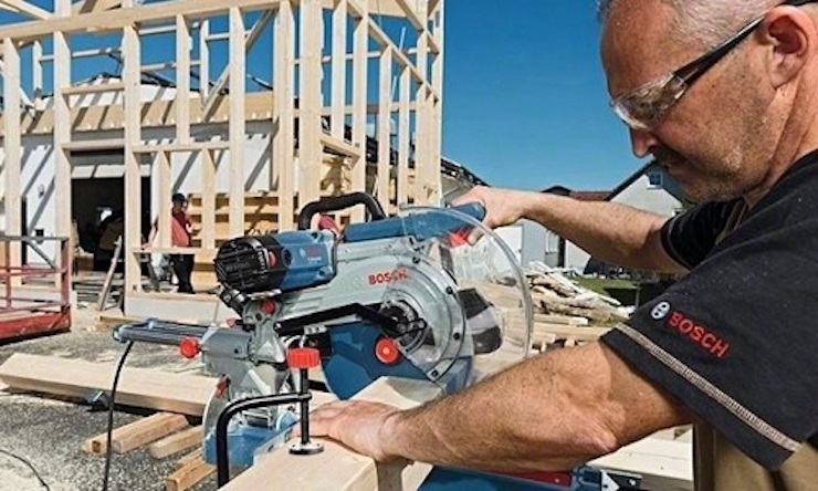 Máy cắt gỗ bàn vận hành mạnh mẽ, tốc độ cắt nhanh, chính xác