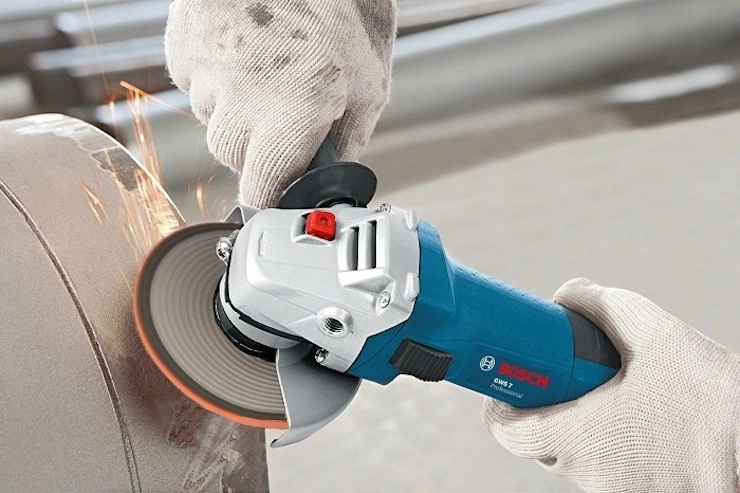 Máy mài đá cầm tay thường bị nóng nếu hoạt động liên tục trong thời gian dài