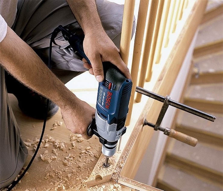 Sử dụng mũi khoan gỗ tròn đúng mục đích