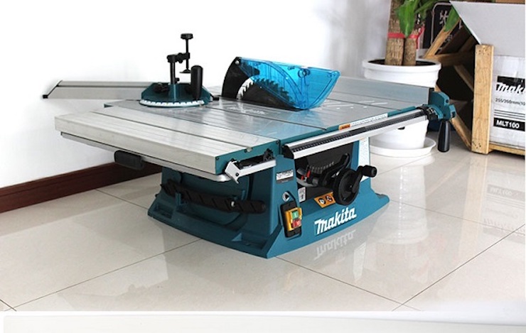 Máy cưa gỗ bàn sở hữu nhiều ưu điểm vượt trội